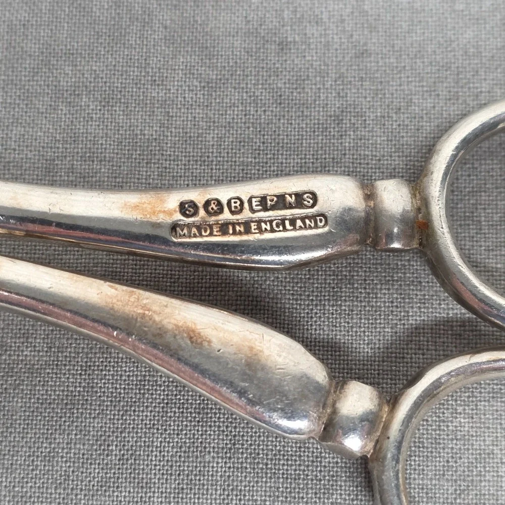 S&B EPNS Sheffield Made In England Silverplate Vintage‎ Salad Tongs